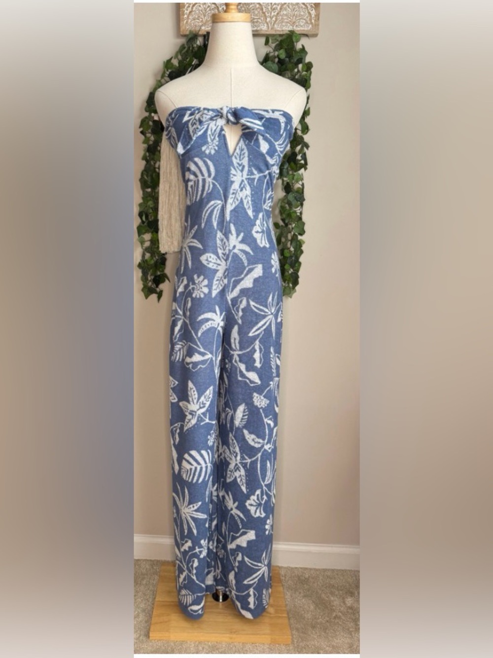 American Eagle Tropical Leaf Print Tie Front Wide Leg Jumpsuit sz S